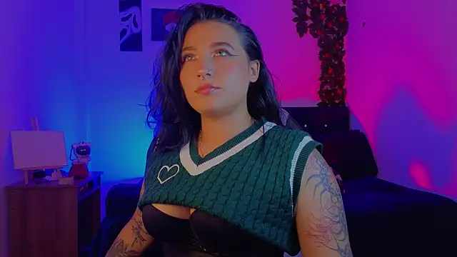 Pauilina online show from 03/25/26, 08:37