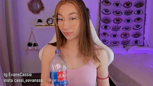 Cassie Ice online show from 02/21/25, 04:29