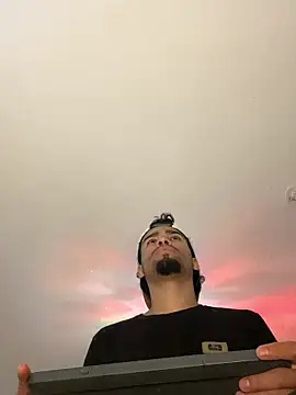 Snapshot of andy_0018 chatting on 01/11/26, 08:14 andy 0018 online show from 01/11/26, 08:14