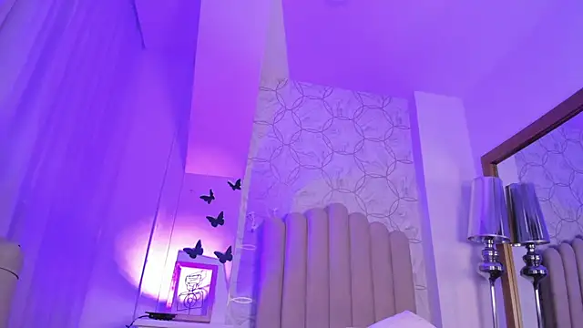 Foxy200   online show from 03/05/26, 08:05