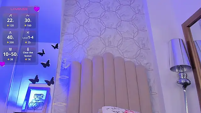 Foxy200   online show from 04/07/26, 07:25