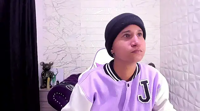 Im Milan Rs online show from 02/10/25, 03:13