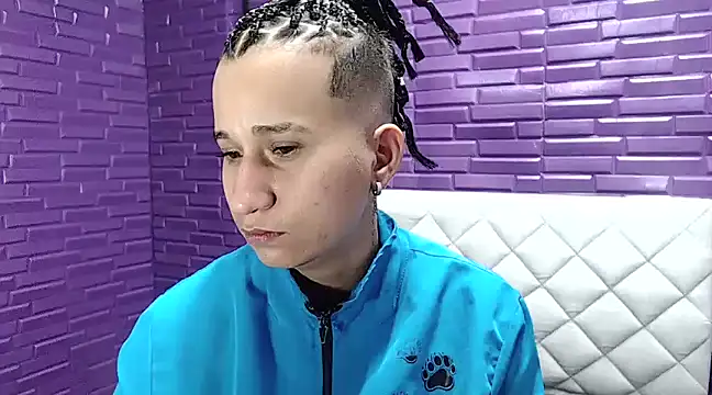 Im Milan Rs online show from 02/22/25, 12:05