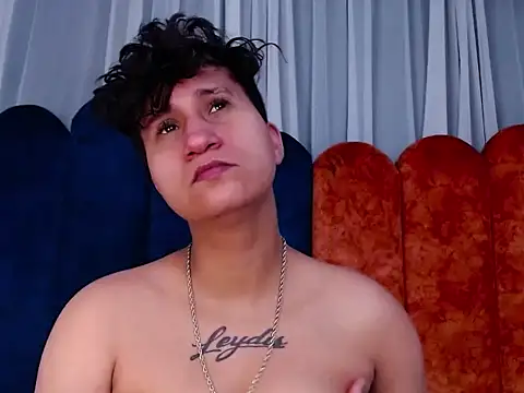 Im Milan Rs online show from 09/24/25, 02:59