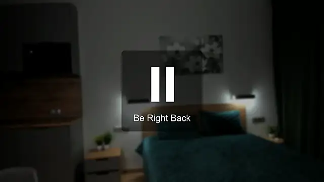 Snapshot of chloewallace chatting on 01/12/25, 11:58 chloewallace online show from 01/12/25, 11:58