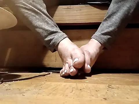 tus ordenes mis deseos online show from 10/21/25, 04:02