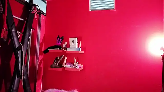 Ambar Roux  online show from 02/24/26, 12:58