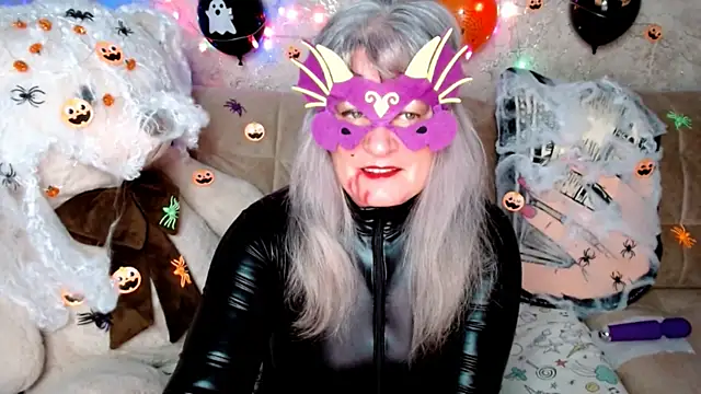 SiberiabBerry online show from 10/31/25, 03:02