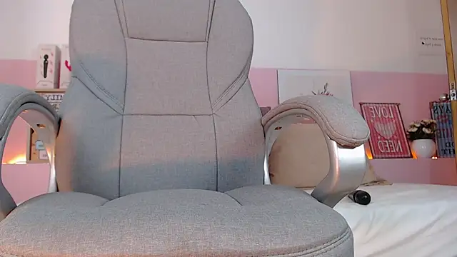 Snapshot of violeta_leon chatting on 02/06/25, 09:11 violeta leon online show from 02/06/25, 09:11