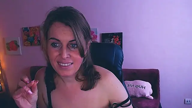 Hot Milady online show from 02/13/25, 11:17