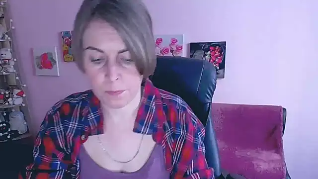 Hot Milady online show from 03/07/25, 08:02