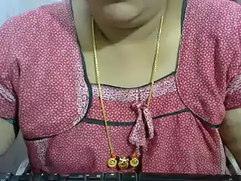 Snapshot of Naughty_Nityaa chatting on 01/11/25, 05:29 Naughty Nityaa online show from 01/11/25, 05:29