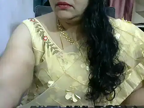 Snapshot of Naughty_Nityaa chatting on 01/29/25, 07:36 Naughty Nityaa online show from 01/29/25, 07:36