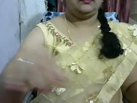 Snapshot of Naughty_Nityaa chatting on 01/29/25, 04:19 Naughty Nityaa online show from 01/29/25, 04:19