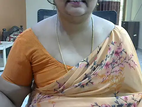 Snapshot of Naughty_Nityaa chatting on 02/19/25, 06:55 Naughty Nityaa online show from 02/19/25, 06:55