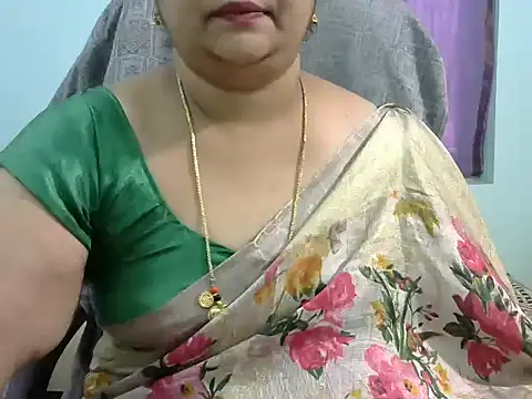 Snapshot of Naughty_Nityaa chatting on 03/05/25, 07:05 Naughty Nityaa online show from 03/05/25, 07:05