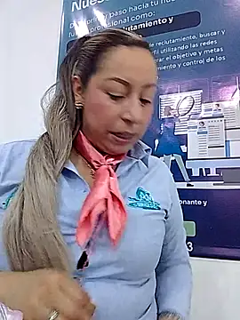 Snapshot of Katalina_S3xy chatting on 01/14/26, 12:11 Katalina S3xy online show from 01/14/26, 12:11