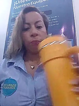 Snapshot of Katalina_S3xy chatting on 02/04/26, 12:11 Katalina S3xy online show from 02/04/26, 12:11