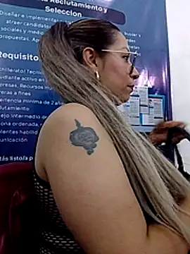 Snapshot of Katalina_S3xy chatting on 02/13/26, 03:08 Katalina S3xy online show from 02/13/26, 03:08