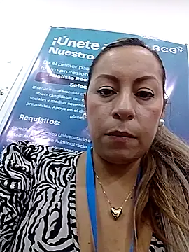 Snapshot of Katalina_S3xy chatting on 02/17/26, 05:41 Katalina S3xy online show from 02/17/26, 05:41