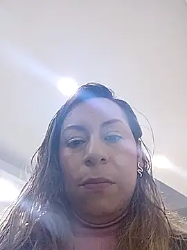 Snapshot of Katalina_S3xy chatting on 02/24/26, 01:31 Katalina S3xy online show from 02/24/26, 01:31