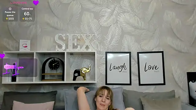 KattyPeachX online show from 03/11/25, 07:26