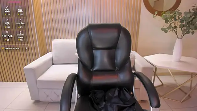 ValeriaRoldanX online show from 03/21/25, 09:34