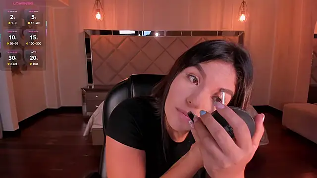 ValeriaRoldanX online show from 11/09/25, 11:14