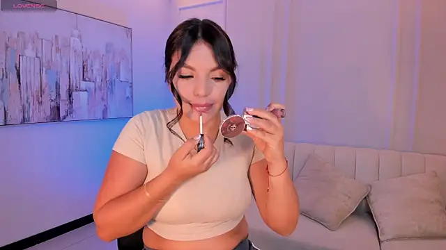 ValeriaRoldanX online show from 05/06/26, 10:31