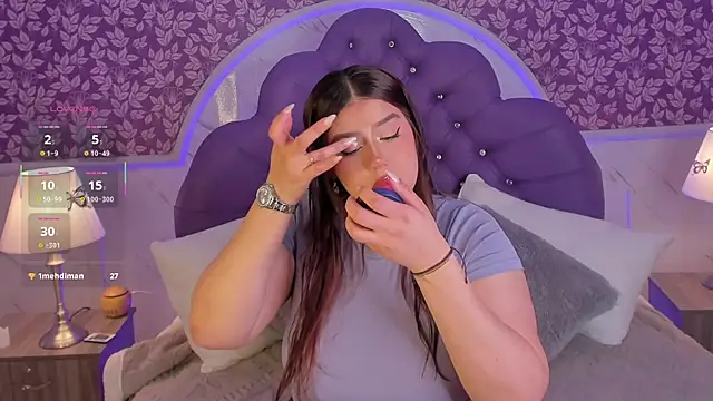 Snapshot of Miamontoya chatting on 09/24/25, 01:25 Miamontoya online show from 09/24/25, 01:25