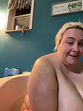 thickmilf182 online show from 12/13/24, 01:15