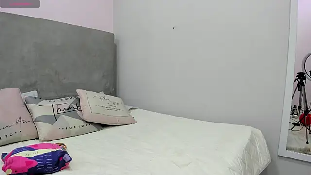 KIMAPRIL online show from 02/23/26, 08:50