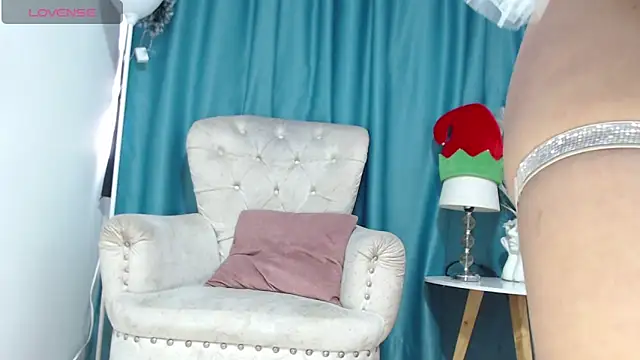 salome Queenx online show from 12/12/24, 12:44