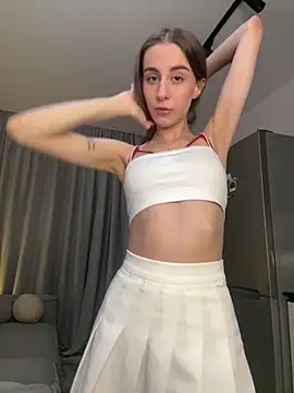 Snapshot of HellPeach chatting on 12/16/24, 06:49 HellPeach online show from 12/16/24, 06:49