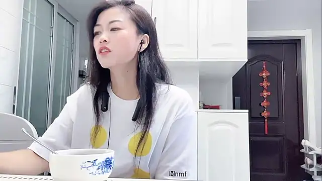 QianF-666 online show from 09/10/25, 12:32