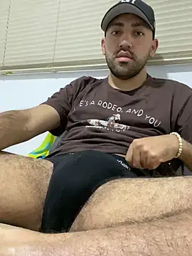 JuanZapata33 online show from 12/01/24, 11:14