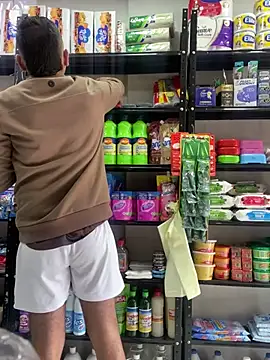 JuanZapata33 online show from 01/15/25, 05:37