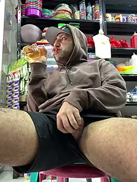 JuanZapata33 online show from 03/14/25, 10:05