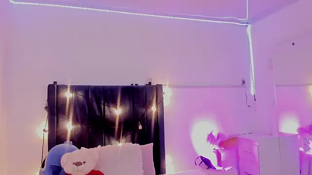 CamiloDoumit online show from 01/26/25, 03:58