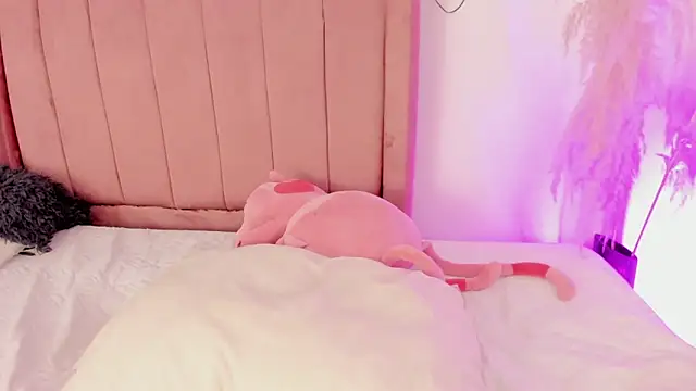 CamiloDoumit online show from 09/19/25, 05:24