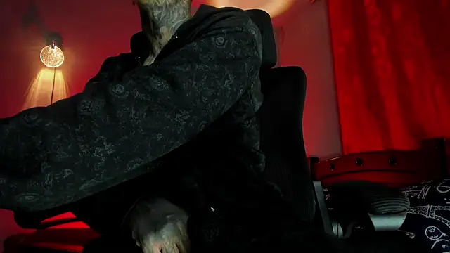 Travistanner 28 online show from 03/11/26, 06:52