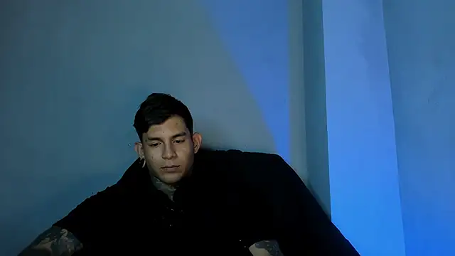 Travistanner 28 online show from 06/30/26, 01:39