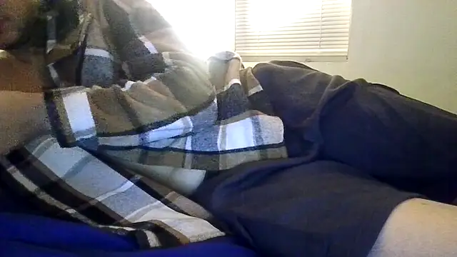 Snapshot of Posh_marc chatting on 11/04/25, 12:32 Posh marc online show from 11/04/25, 12:32