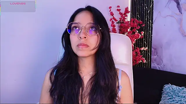 Valery wang online show from 04/08/26, 11:54