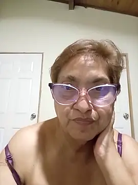 florecita69 online show from 12/19/25, 02:29