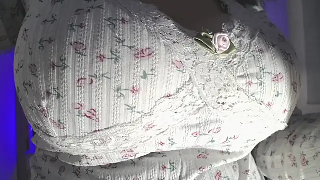 kittyhouse hs online show from 03/09/26, 11:20