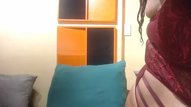 AssSeductress43 online show from 11/04/25, 12:54