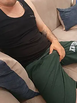 Bamboo juice  online show from 05/25/26, 03:07