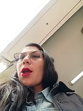 VALERY-03  online show from 04/17/26, 02:42