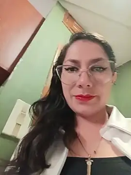 Snapshot of VALERY-03_ chatting on 05/15/26, 04:03 VALERY-03 online show from 05/15/26, 04:03